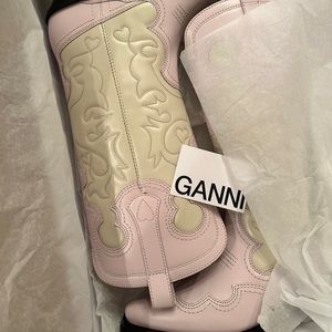 Ganni pink and white cowboy boots!!